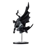 McFarlane Toys DC Direct Batman Black & White Statue 1/10 Batman by Inhyuk Lee 25 cm