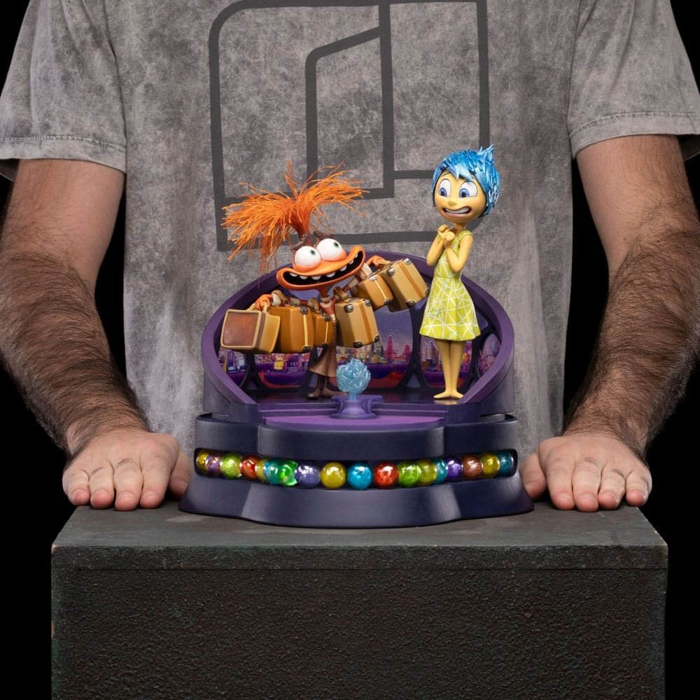 Iron Studios Inside Out 2 Deluxe Art Scale Statue 1/10 Joy and Anxiety 26 cm Iron Studios Inside Out 2 Deluxe Art Scale Statue 1/10 Joy and Anxiety 26 cm