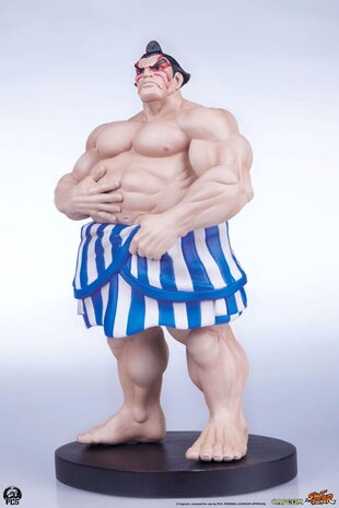 PCS Street Fighter Street Jam Statuen 1/10 Karin & E. Honda PCS Street Fighter Street Jam Statuen 1/10 Karin & E. Honda