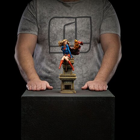 Iron Studios DC Comics Art Scale Statue 1/10 Super Girl Series #8 25 cm Iron Studios DC Comics Art Scale Statue 1/10 Super Girl Series #8 25 cm