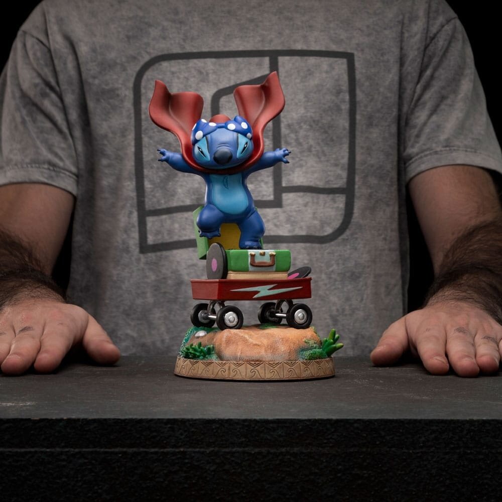 Iron Studios Lilo & Stitch Art Scale Statue 1/10 Stitch Laundry 19 cm Iron Studios Lilo & Stitch Art Scale Statue 1/10 Stitch Laundry 19 cm
