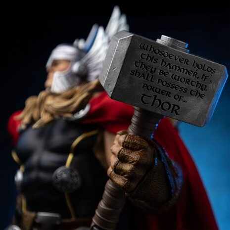 Iron Studios Marvel Legacy Replica Statue 1/4 Thor Unleashed 67 cm Iron Studios Marvel Legacy Replica Statue 1/4 Thor Unleashed 67 cm