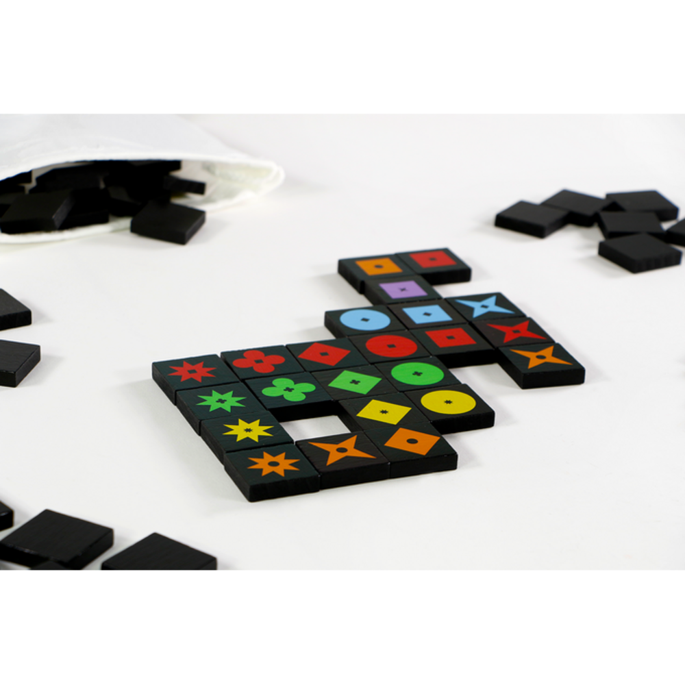 999 Games Qwirkle Bordspel 999 Games Qwirkle Bordspel