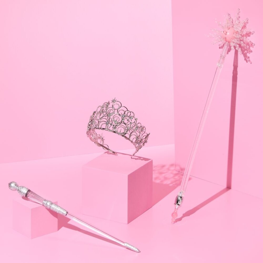 The Noble Collection Wicked Replica 1/1 Glinda's Bubble Wand The Noble Collection Wicked Replica 1/1 Glinda's Bubble Wand