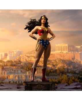Iron Studios DC Comics Legacy Replica Statue 1/4 Wonder Woman 56 cm Iron Studios DC Comics Legacy Replica Statue 1/4 Wonder Woman 56 cm