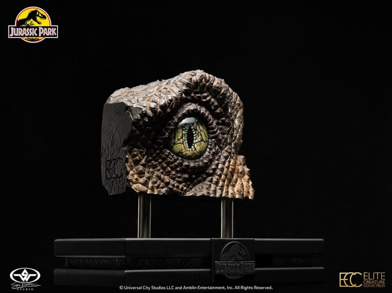 Elite Creature Collectibles Jurassic Park 1/1 Replica Bust Velociraptor Eye 23 cm Elite Creature Collectibles Jurassic Park 1/1 Replica Bust Velociraptor Eye 23 cm