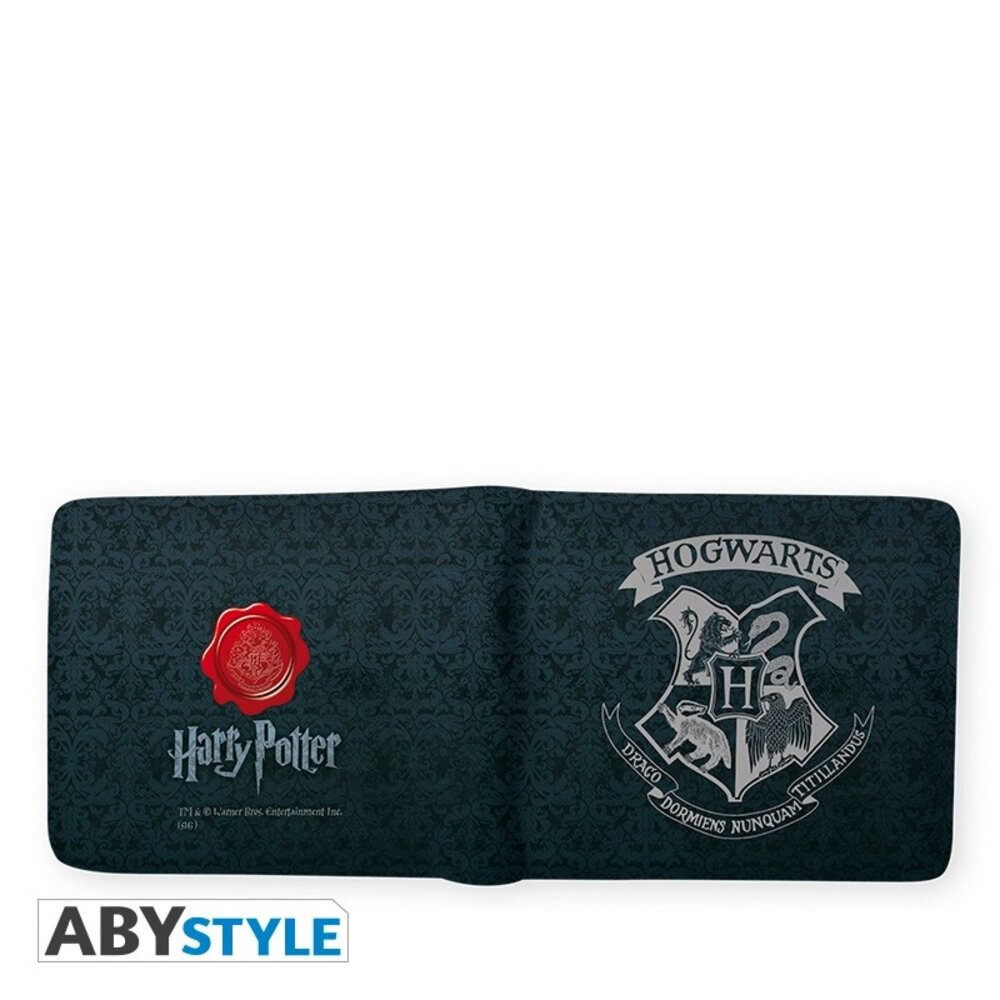 ABY Style Harry Potter Hogwarts Wallet ABY Style Harry Potter Hogwarts Wallet