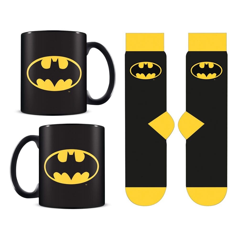 Pyramid International DC Comics Batman Mug and Socks Pyramid International DC Comics Batman Mug and Socks