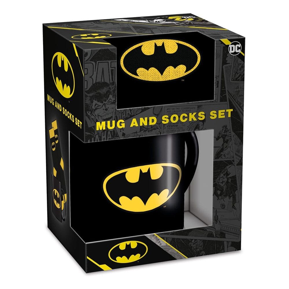 Pyramid International DC Comics Batman Mug and Socks Pyramid International DC Comics Batman Mug and Socks