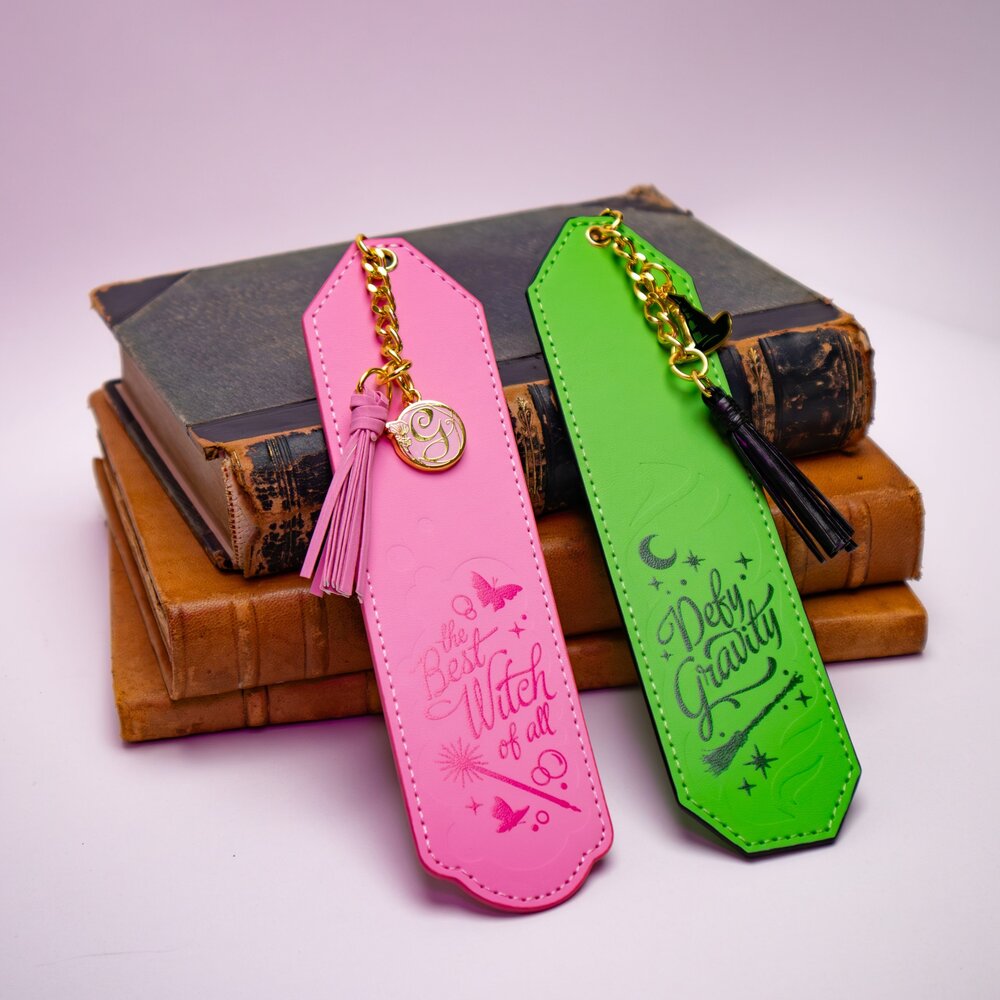 The Noble Collection Wicked Glinda en Elphaba Bookmark Set The Noble Collection Wicked Glinda en Elphaba Bookmark Set