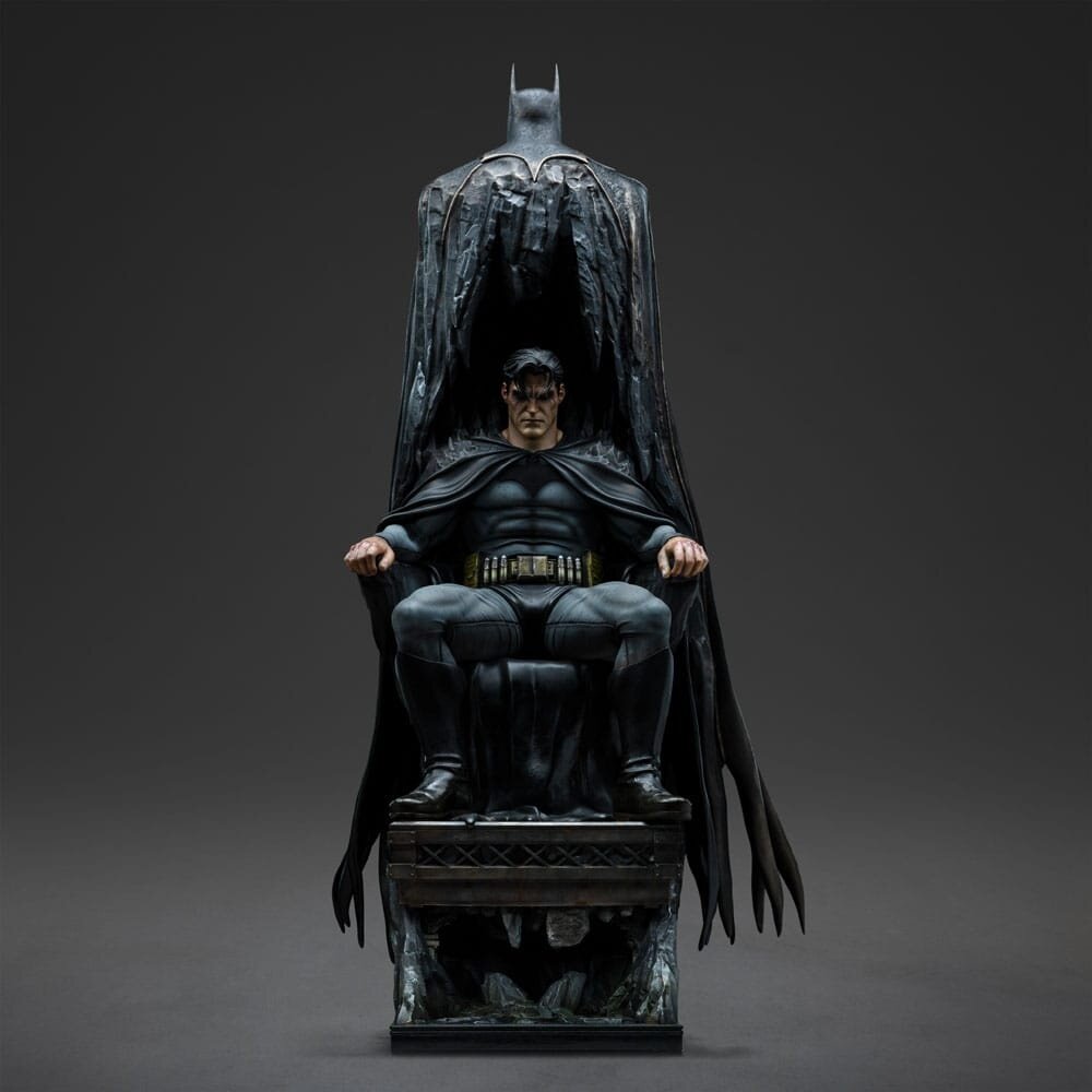 Iron Studios DC Comics Legacy Replica Statue 1/4 Batman and Bruce Wayne 79 cm Iron Studios DC Comics Legacy Replica Statue 1/4 Batman and Bruce Wayne 79 cm