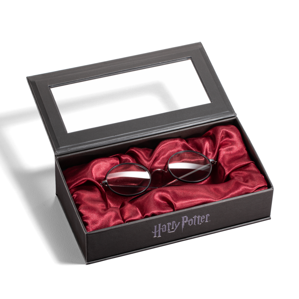 The Noble Collection Harry Potter Replica 1/1 Harry's Glasses The Noble Collection Harry Potter Replica 1/1 Harry's Glasses