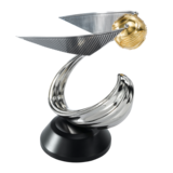 The Noble Collection Harry Potter Statue Golden Snitch 18 cm