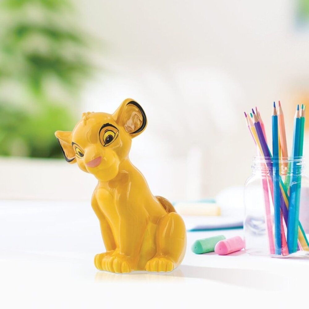 Disney Enchanting Collection De Leeuwenkoning Simba No Worries Spaarpot 14 cm Disney Enchanting Collection De Leeuwenkoning Simba No Worries Spaarpot 14 cm