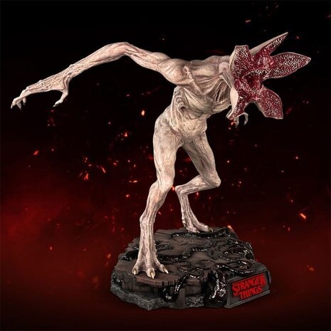 Hollywood Collectibles Group Stranger Things Statue 1/4 Demogorgon 49 cm Hollywood Collectibles Group Stranger Things Statue 1/4 Demogorgon 49 cm