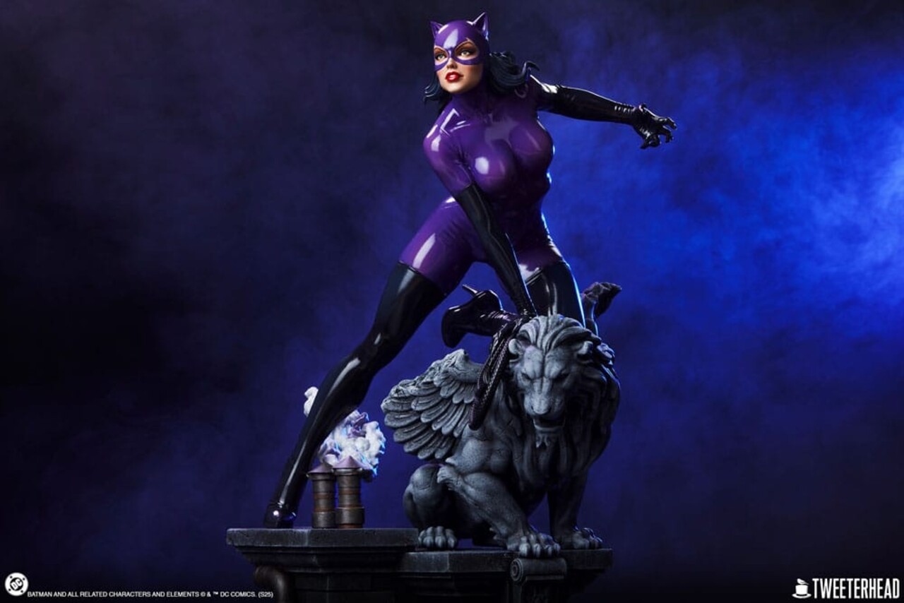 Tweeterhead DC Comics Maquette 1/4 Catwoman (Purple Edition) 47 cm Tweeterhead DC Comics Maquette 1/4 Catwoman (Purple Edition) 47 cm