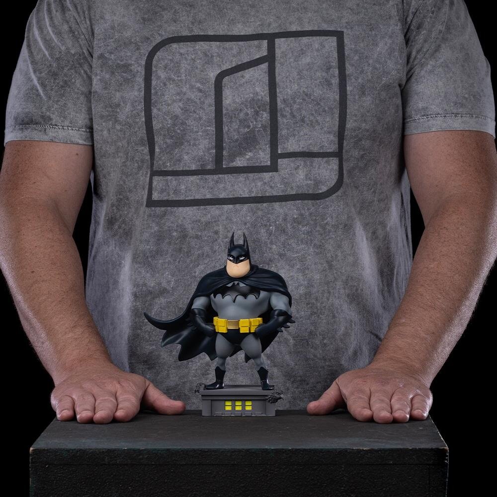 Iron Studios Batman Animated Icons PVC Figure Batman 17 cm