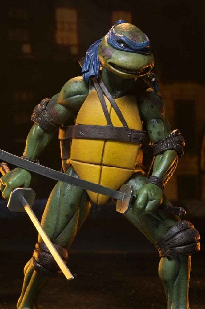 Neca Teenage Mutant Ninja Turtles (1990 Movie) Action Figure Roof Top Battle Shredder vs Leo 18 cm Neca Teenage Mutant Ninja Turtles (1990 Movie) Action Figure Roof Top Battle Shredder vs Leo 18 cm