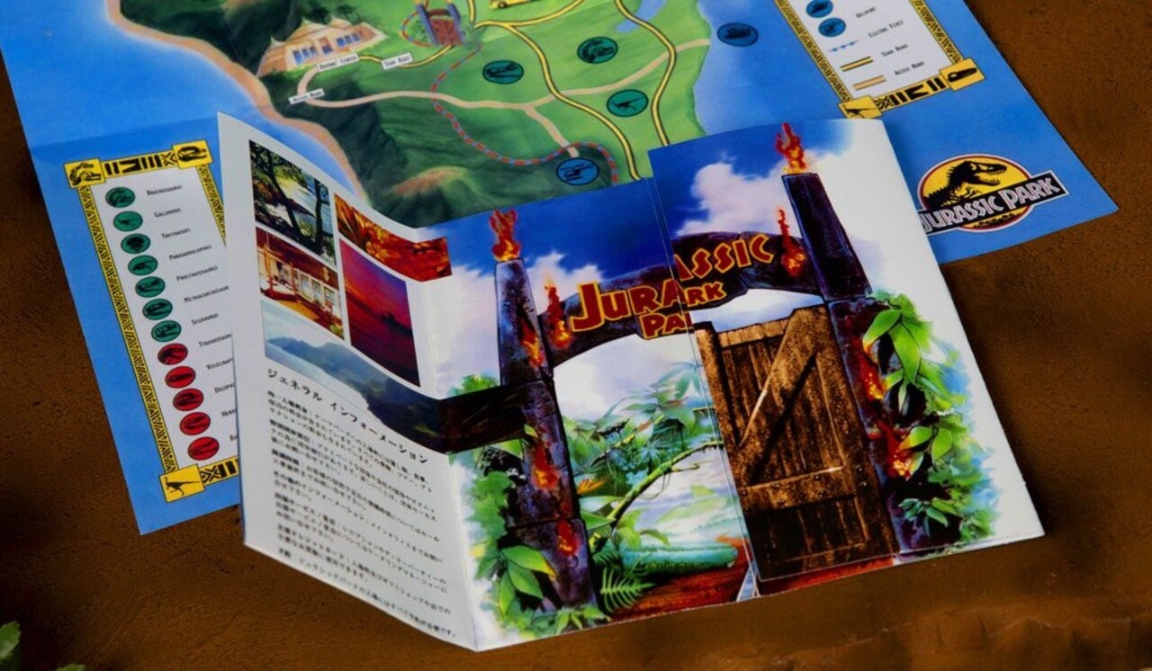 Doctor Collector Jurassic Park Replica 1/1 Welcome Kit Standard Edition