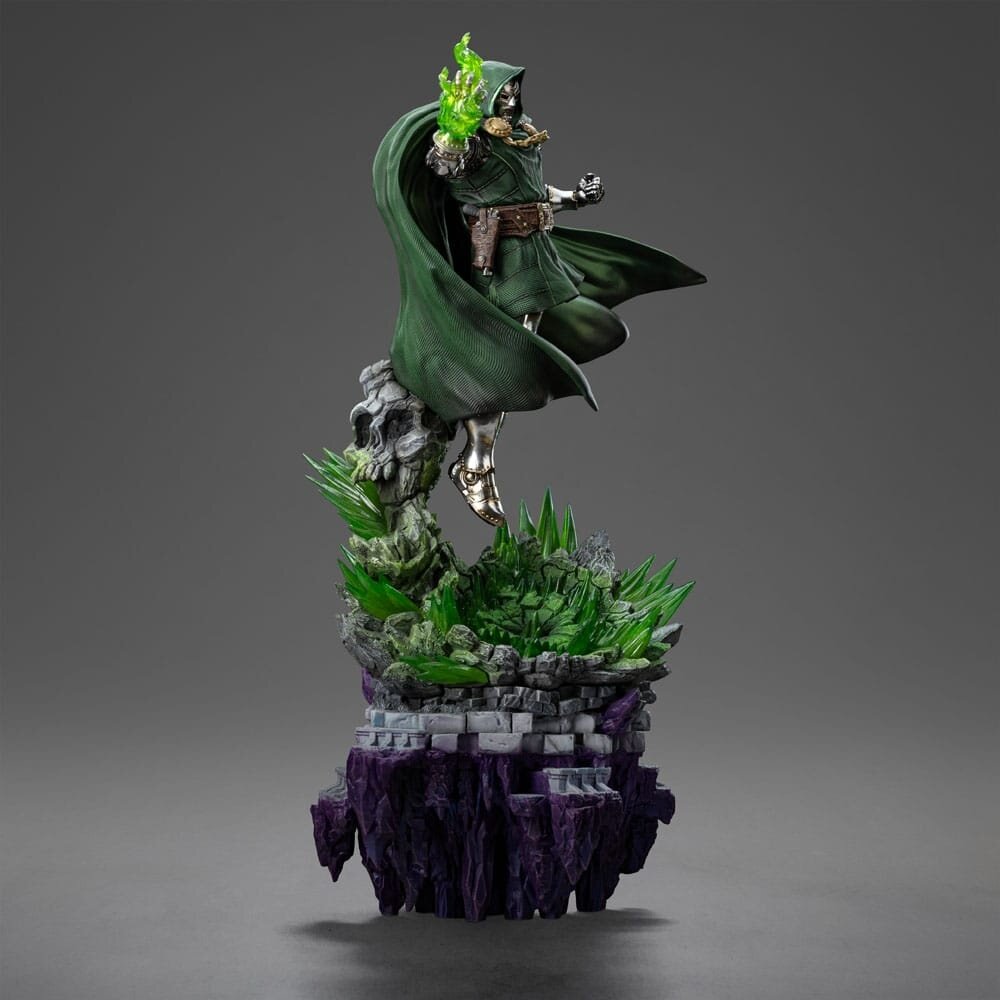 Iron Studios The Infinity Gauntlet Art Scale Statue 1/10 Doctor Doom Deluxe Edition 42 cm Iron Studios The Infinity Gauntlet Art Scale Statue 1/10 Doctor Doom Deluxe Edition 42 cm