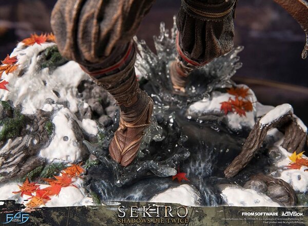 First 4 Figures Sekiro: Shadows Die Twice Statue Sekiro 32 cm First 4 Figures Sekiro: Shadows Die Twice Statue Sekiro 32 cm