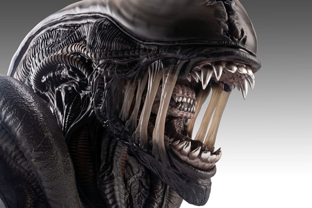 Hollywood Collectibles Group Alien Romulus Bust 1/1 Xenomorph 53 cm Hollywood Collectibles Group Alien Romulus Bust 1/1 Xenomorph 53 cm