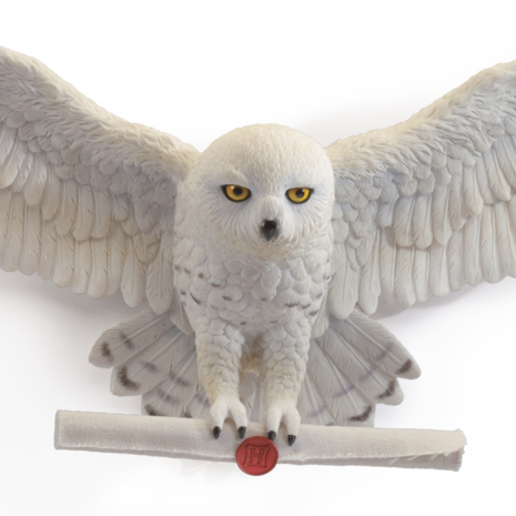 The Noble Collection Harry Potter Hedwig Owl Post Wall Decor 46 cm The Noble Collection Harry Potter Hedwig Owl Post Wall Decor 46 cm