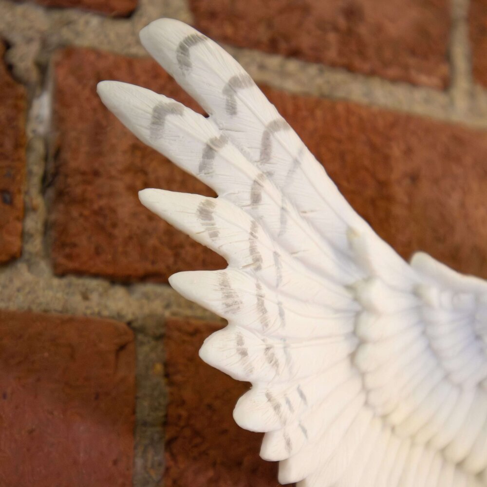 The Noble Collection Harry Potter Hedwig Owl Post Wall Decor 46 cm The Noble Collection Harry Potter Hedwig Owl Post Wall Decor 46 cm