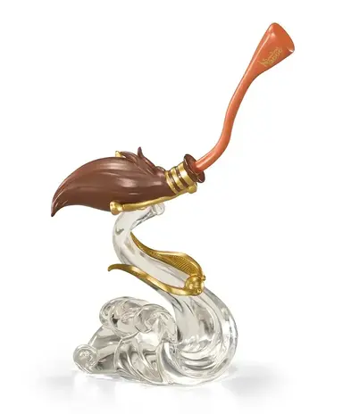 The Noble Collection Harry Potter Prop Ups Nimbus 2000 & Golden Snitch 17 cm The Noble Collection Harry Potter Prop Ups Nimbus 2000 & Golden Snitch 17 cm