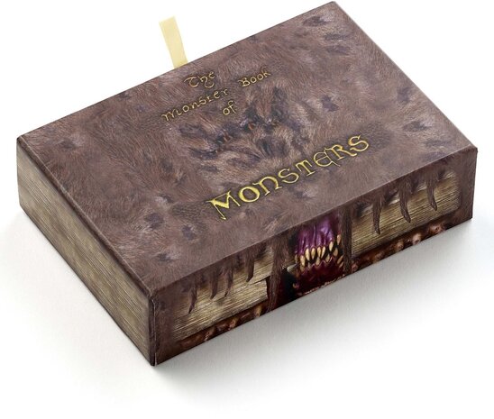 The Carat Shop Harry Potter Monster Book Keychain and Pin Gift Set The Carat Shop Harry Potter Monster Book Keychain and Pin Gift Set