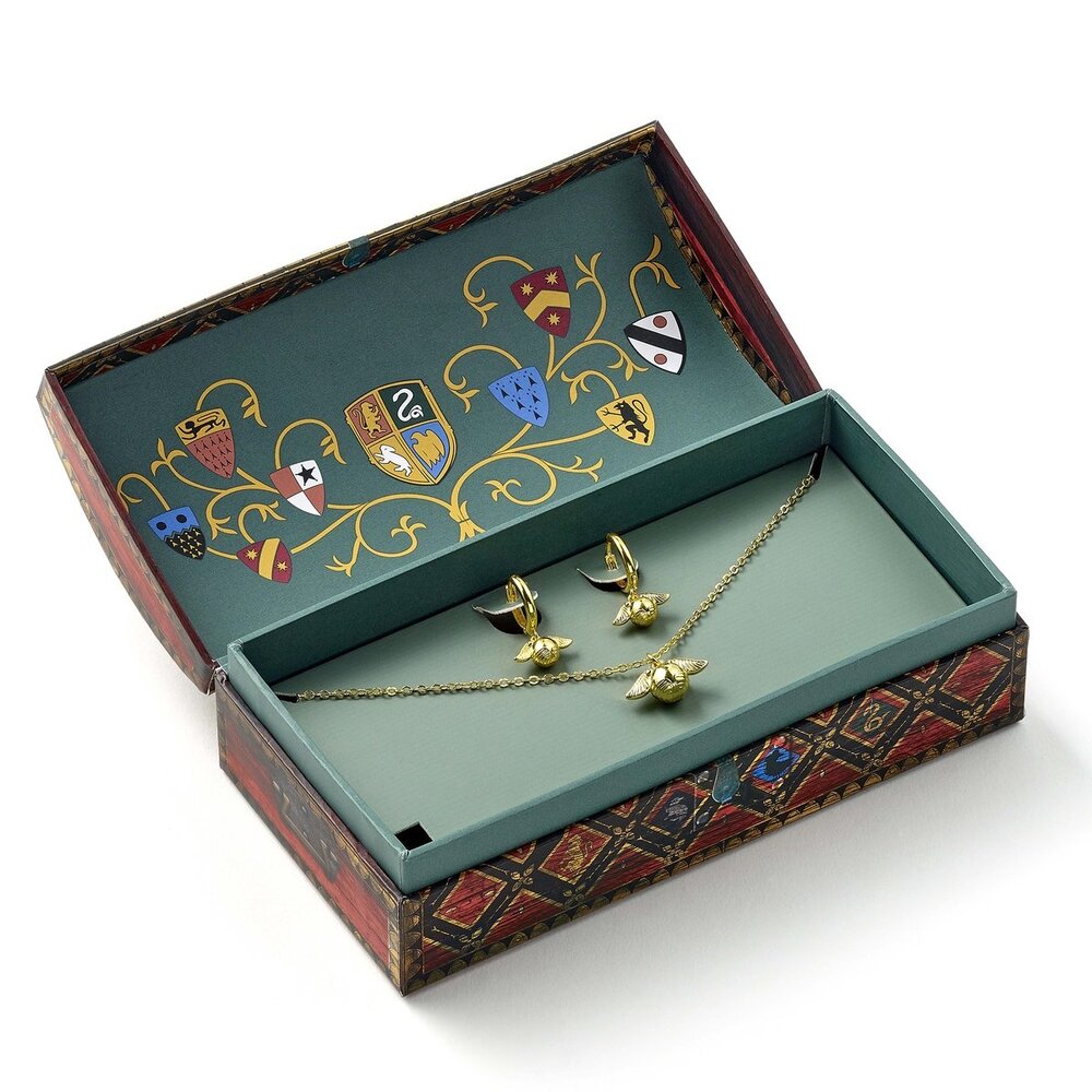 The Carat Shop Harry Potter Quidditch Oorbellen en Ketting Gift Set The Carat Shop Harry Potter Quidditch Oorbellen en Ketting Gift Set