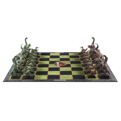 The Noble Collection Jurassic Park Chess Set Dinosaurs The Noble Collection Jurassic Park Chess Set Dinosaurs