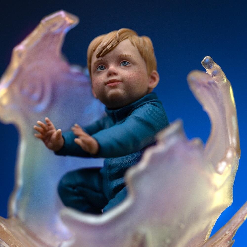 Iron Studios Fantastic Four Art Scale Statue 1/10 Invisible Woman and Franklin 28 cm Iron Studios Fantastic Four Art Scale Statue 1/10 Invisible Woman and Franklin 28 cm