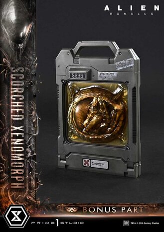 Prime 1 Studio Alien: Romulus Museum Masterline XL Statue 1/3 Scorched Xenomorph Deluxe Bonus Version 98 cm