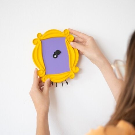 Grupo Erik Friends Frame Wall Key Holder Grupo Erik Friends Frame Wall Key Holder