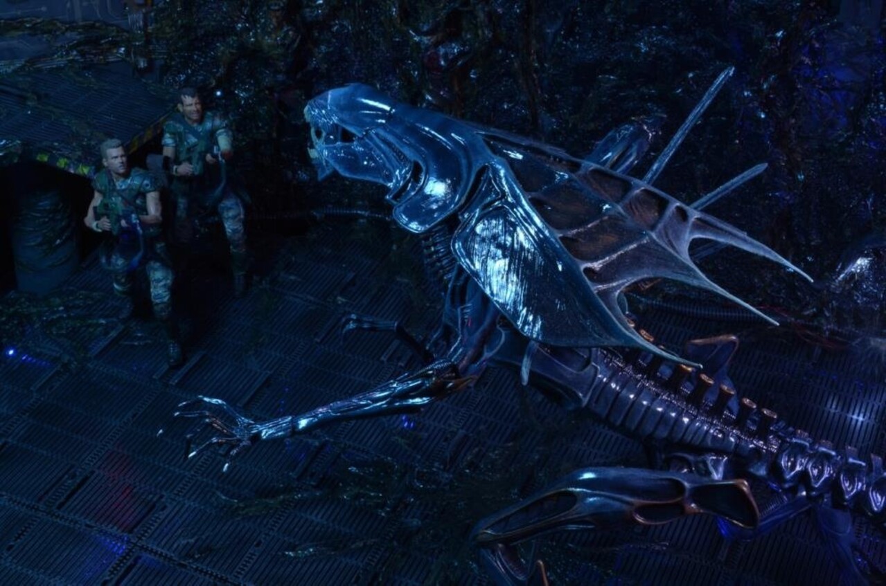 Neca Aliens Ultra Deluxe Action Figure Alien Queen 38 cm Neca Aliens Ultra Deluxe Action Figure Alien Queen 38 cm