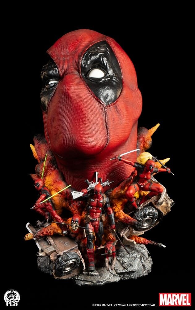 PCS Marvel Fine Art Bust Deadpool 42 cm PCS Marvel Fine Art Bust Deadpool 42 cm
