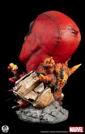 PCS Marvel Fine Art Bust Deadpool 42 cm PCS Marvel Fine Art Bust Deadpool 42 cm