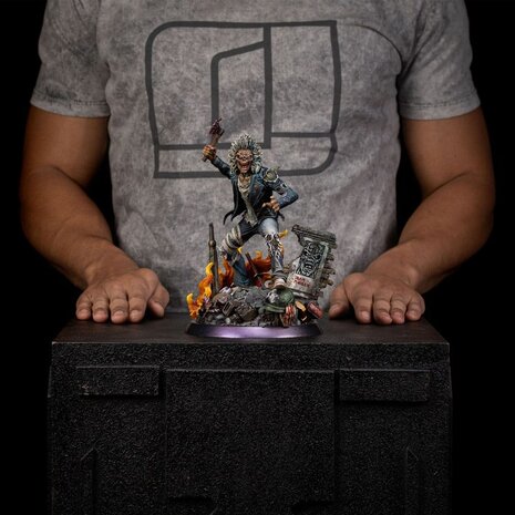 Iron Studios Iron Maiden Art Scale Statue 1/10 Eddie 50th Year Anniversary 22 cm Iron Studios Iron Maiden Art Scale Statue 1/10 Eddie 50th Year Anniversary 22 cm