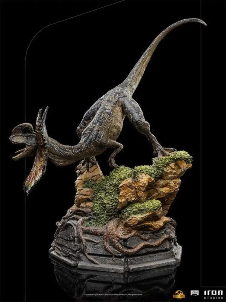 Iron Studios Jurassic World Art Scale Statue 1/10 Dilophosaurus 13 cm Iron Studios Jurassic World Art Scale Statue 1/10 Dilophosaurus 13 cm