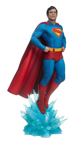Sideshow Collectibles Superman (2025) Premium Format Statues Superman 61 cm & Krypto 23 cm