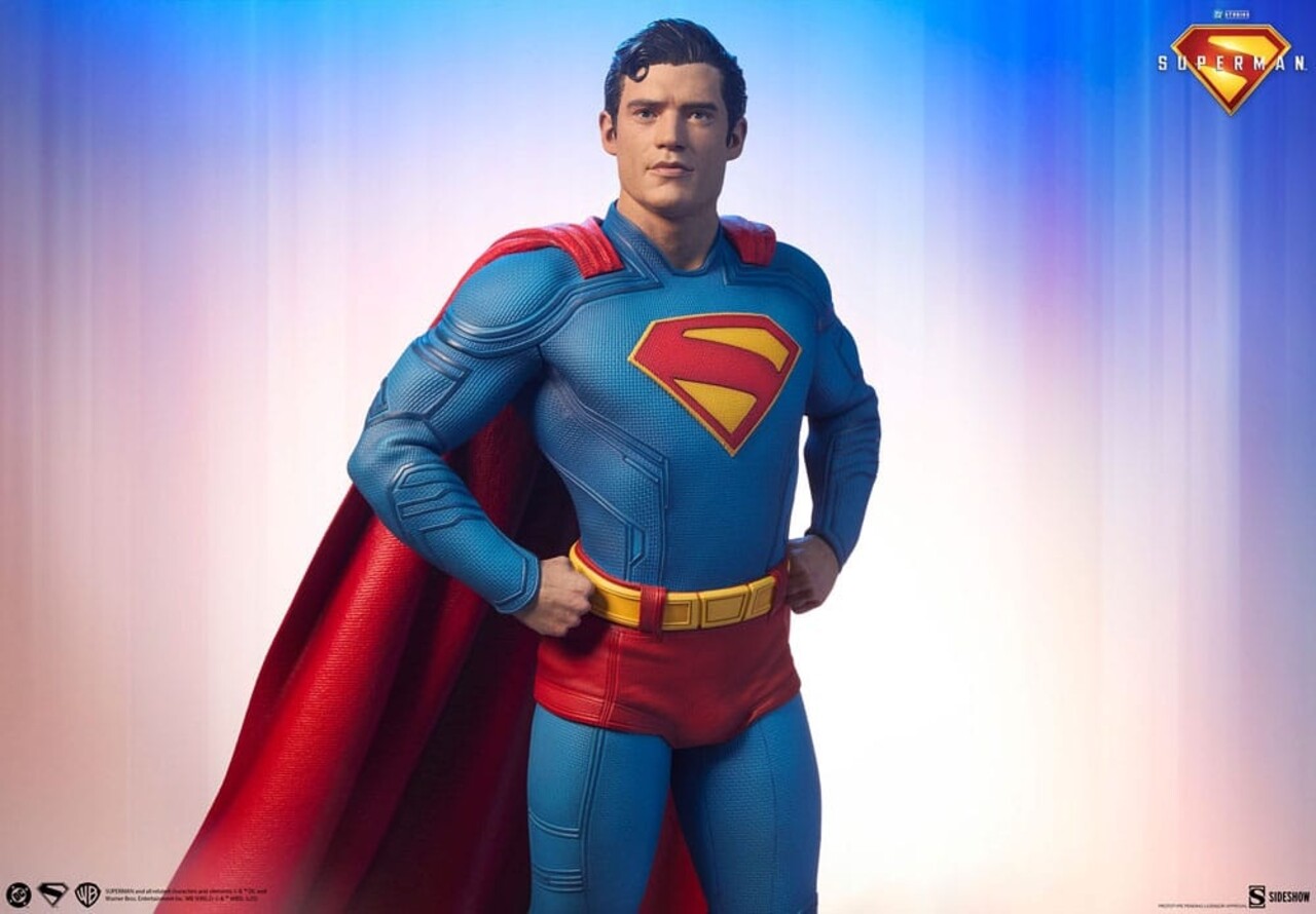 Sideshow Collectibles Superman (2025) Premium Format Statues Superman 61 cm & Krypto 23 cm