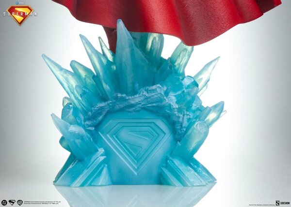 Sideshow Collectibles Superman (2025) Premium Format Statues Superman 61 cm & Krypto 23 cm