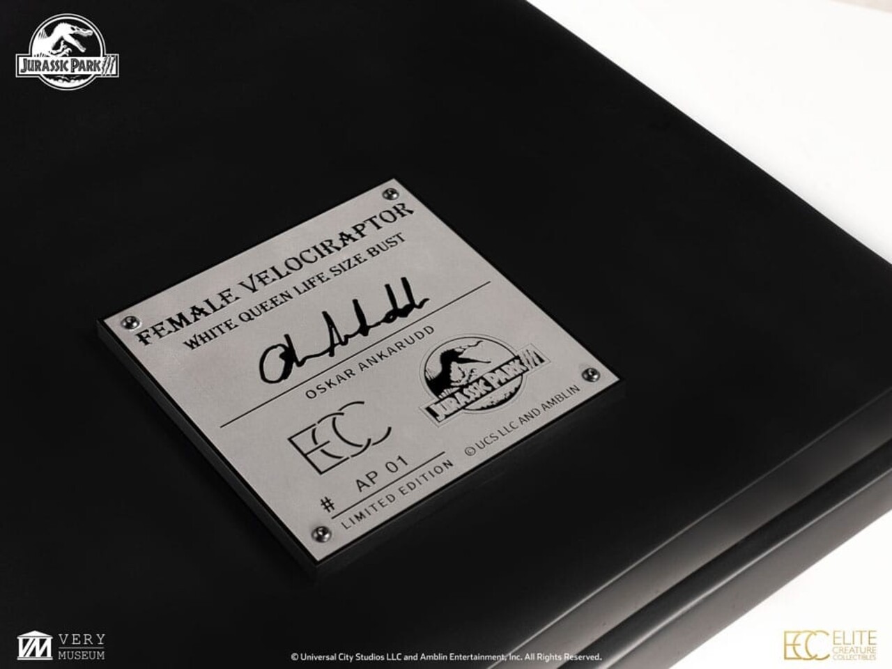 Elite Creature Collectibles Jurassic Park III Bust Female Velociraptor White Queen 75 cm Elite Creature Collectibles Jurassic Park III Bust Female Velociraptor White Queen 75 cm