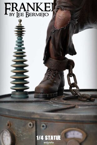 Infinite Statue Frankenstein by Lee Bermejo Statue 1/4 Frankenstein 56 cm
