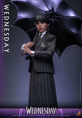Hot Toys Wednesday Action Figure 1/6 Wednesday 27 cm Hot Toys Wednesday Action Figure 1/6 Wednesday 27 cm