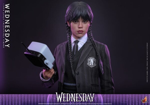 Hot Toys Wednesday Action Figure 1/6 Wednesday 27 cm Hot Toys Wednesday Action Figure 1/6 Wednesday 27 cm