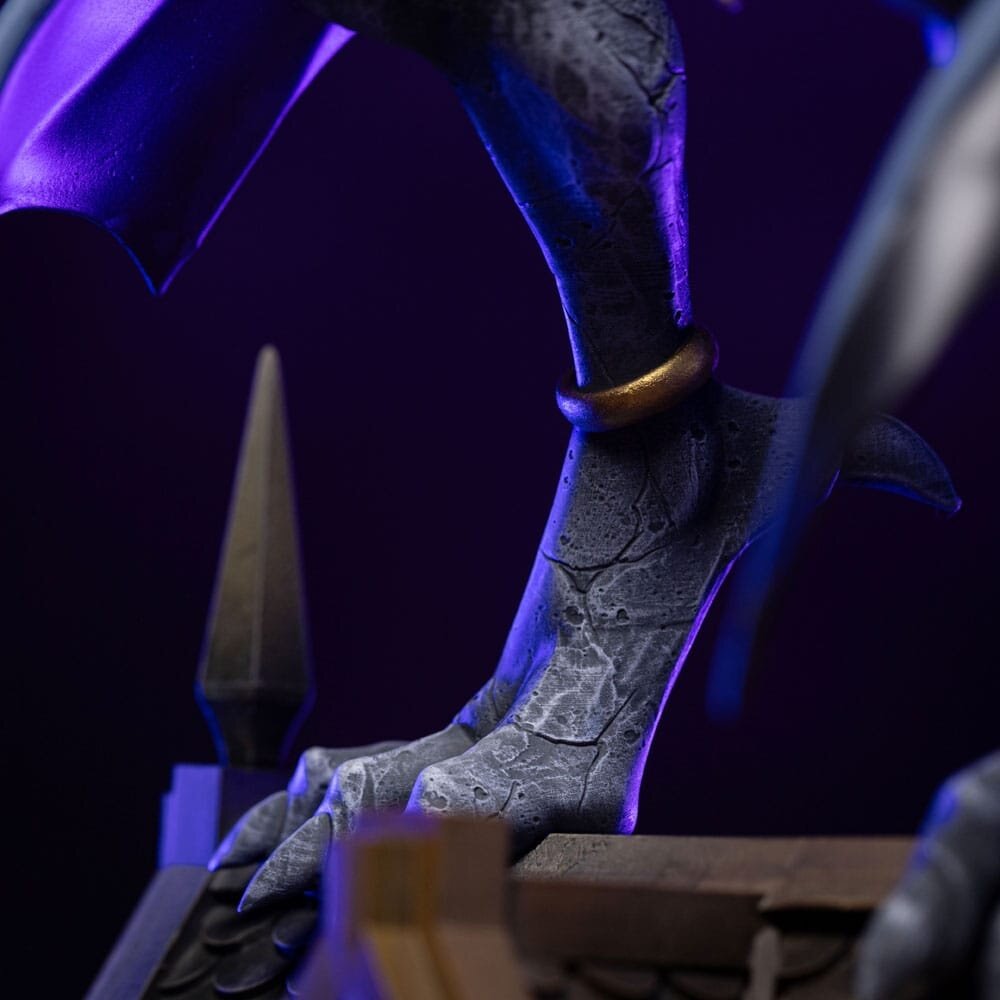 Iron Studios Gargoyles Art Scale Statue 1/10 Demona 29 cm