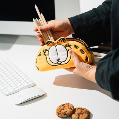 Grupo Erik Garfield Heady Pencil Case Grupo Erik Garfield Heady Pencil Case