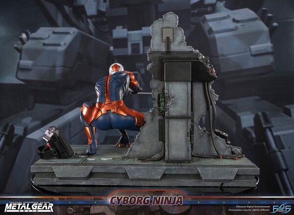 First 4 Figures Metal Gear Solid Statue Cyborg Ninja (Gray Fox) 41 cm
